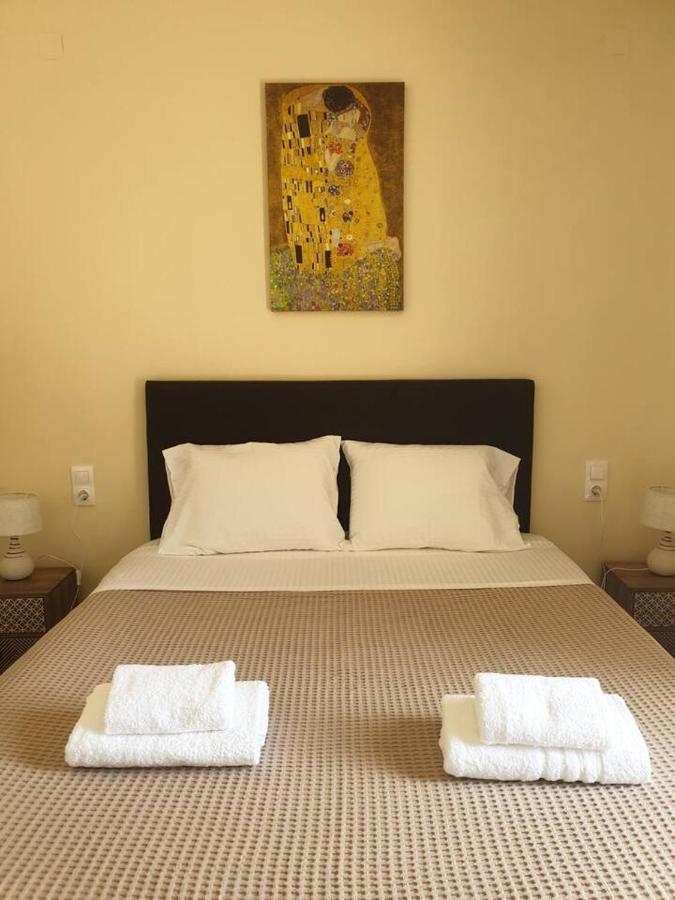 Ilianas Place Agios Matthaios  Екстер'єр фото