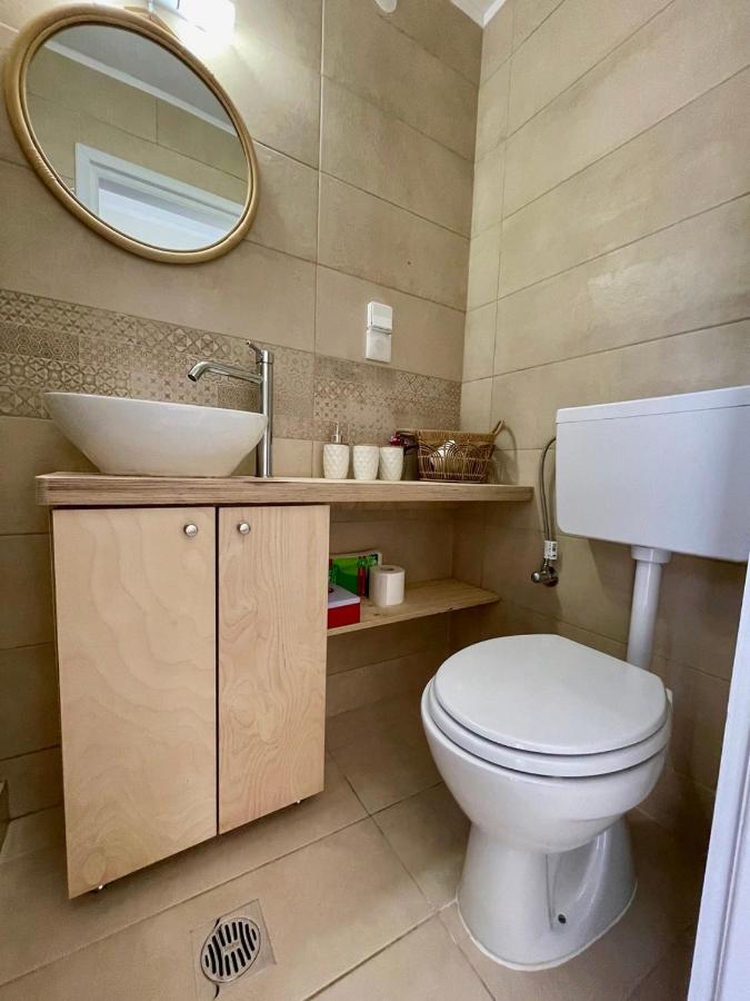 Ilianas Place Agios Matthaios  Екстер'єр фото